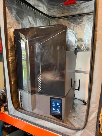 3D resin printer ELEGOO Saturn 4 Ultra 12K met extra’s beschikbaar voor biedingen