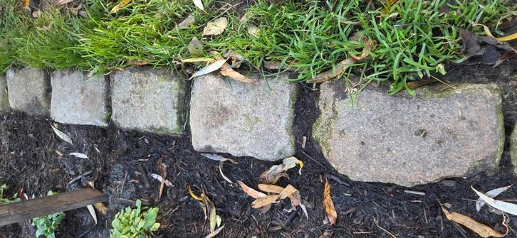 Op zoek naar rechthoekige kasseien, Tuin en Terras, Grind, Keien en Split, Zo goed als nieuw, Ophalen