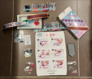 Diamond Dotz 2 x sparkle bracelet kit beschikbaar voor biedingen