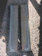 2 stuks blauwe steen blauwsteen arduin 1,05m x 7,5 cm x 19cm, Ophalen, Zo goed als nieuw