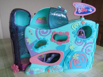 Littlest Petshop dierenhotel beschikbaar voor biedingen