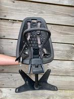 Thule Yepp mini fietstoeltje met staander voor bakfiets, Fietsen en Brommers, Ophalen, Zo goed als nieuw