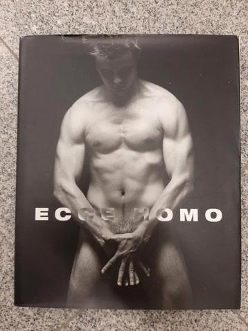 Naakt fotografie  erotiek mannen Ecce Homo beschikbaar voor biedingen