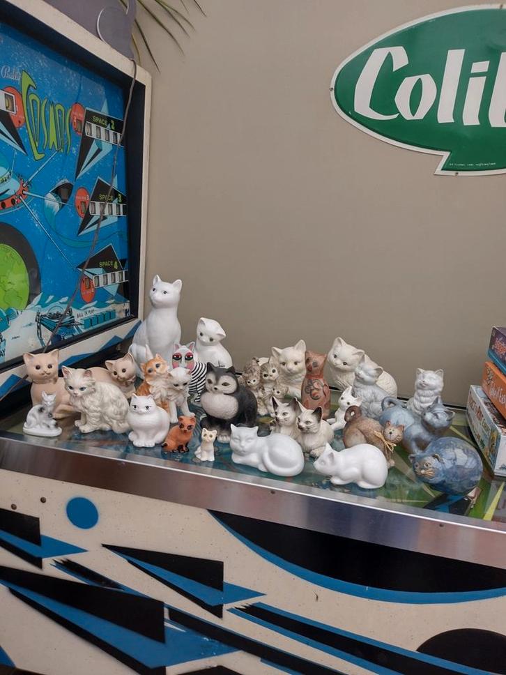 Decoratie beeldjes van katten 25 stuks ., Collections, Statues & Figurines, Comme neuf, Enlèvement ou Envoi