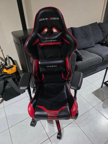 DXRacer RACING PRO Gaming Chair Zwart/Rood beschikbaar voor biedingen