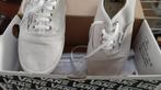Vans sneakers stof beige wit gestreept 39 unisex, Kleding | Heren, Schoenen, Overige kleuren, Ophalen of Verzenden, Zo goed als nieuw