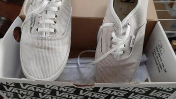 Vans sneakers stof beige wit gestreept 39 unisex  beschikbaar voor biedingen