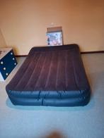 Intex Queen Comfort-Plush Luchtbed met ingebouwde pomp, Caravans en Kamperen, Luchtbedden, Ophalen, Ingebouwde pomp, Zo goed als nieuw
