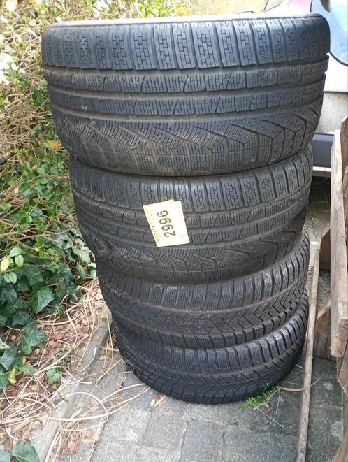 Nieuwe breedset Pirelli winterbanden, Auto-onderdelen, Banden en Velgen, Band(en), Winterbanden, 19 inch, 225 mm, Personenwagen