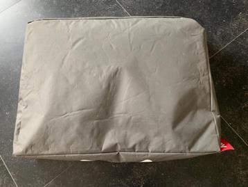 Fatboy kussen voor honden beschikbaar voor biedingen