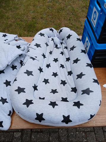 Parkrand babyligger en parkmat beschikbaar voor biedingen