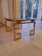 Bijzettafel in fumé glas en messing, Ophalen of Verzenden, Vierkant, Glas