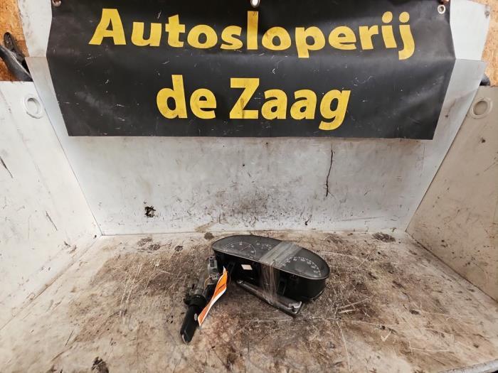 Serrure de contact + ordinateur d'un Volkswagen Polo, Autos : Pièces & Accessoires, Autres pièces automobiles, Volkswagen, Utilisé