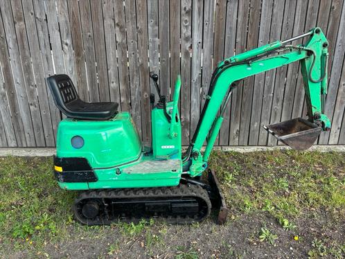 Hanix H05 minigraver deurgat graafmachine graafkraantje, Zakelijke goederen, Machines en Bouw | Kranen en Graafmachines, Graafmachine