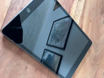 Apple iPad 32gb 8th gen beschikbaar voor biedingen