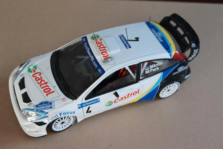 Modelwagen Solido “Ford Focus WRC” schaal 1/18, Hobby & Loisirs créatifs, Voitures miniatures | 1:18, Comme neuf, Voiture, Solido