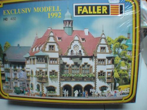 Faller 400 stadhuis Exclusief model 1992, Hobby en Vrije tijd, Modeltreinen | H0, Nieuw, Brug, Tunnel of Gebouw, Gelijkstroom of Wisselstroom