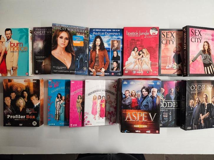 verschillende series dvd, Cd's en Dvd's, Dvd's | Tv en Series, Zo goed als nieuw, Ophalen of Verzenden