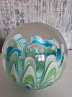 Glazen bollen, Ophalen