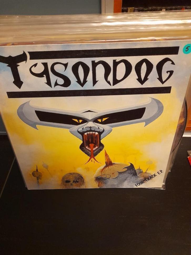 12" - tysondog - four track ep, Cd's en Dvd's, Vinyl | Hardrock en Metal, Zo goed als nieuw, Ophalen of Verzenden