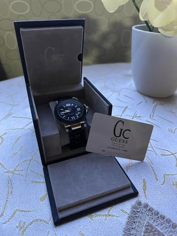 Montre Guess Collection beschikbaar voor biedingen
