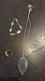 Set: ketting, hanger, armband en ring, Nieuw, Ophalen of Verzenden, Zilver, Overige materialen