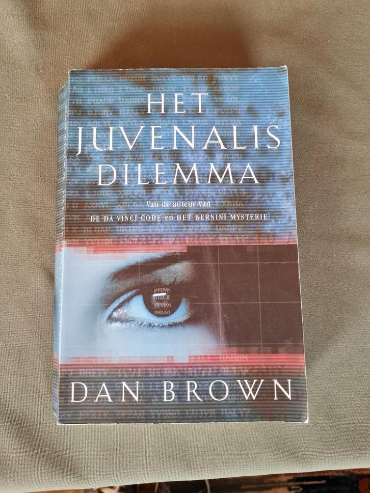 Dan Brown_Het Juvenalis Dilemma, Boeken, Thrillers, Gelezen, Amerika, Ophalen of Verzenden