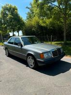 Mercedes Oldtimer E200 Sportline benzine, Auto's, Mercedes-Benz, Particulier, Benzine, Te koop