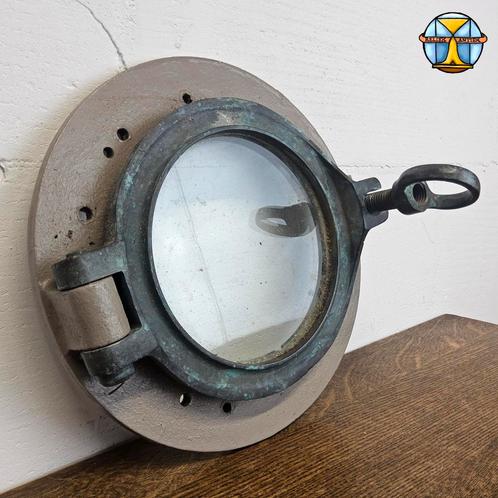 Oude grijs metalen patrijspoort/ boot raam (Dia:26,5cm), Verzamelen, Scheepvaart, Zo goed als nieuw, Ophalen of Verzenden