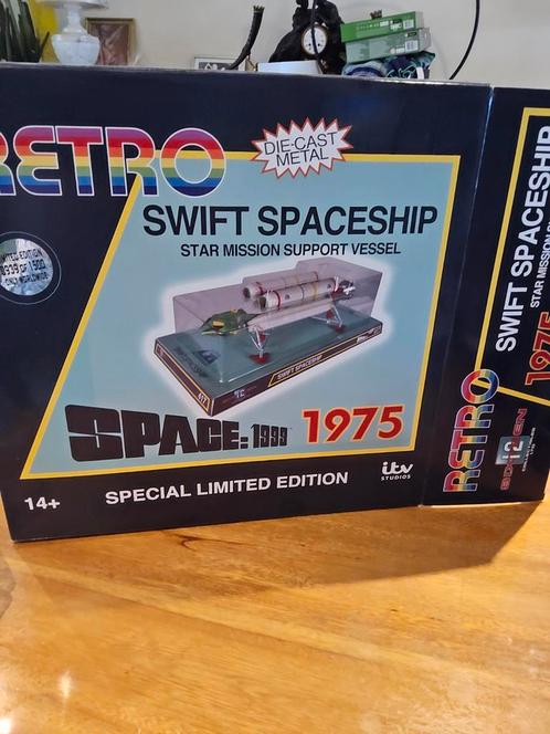GERRY ABDERSON SPACE 1999 SWIFT RUIMTESCGIP RETRO DINKY TOYS, Hobby en Vrije tijd, Modelauto's | Overige schalen, Nieuw, Ophalen of Verzenden
