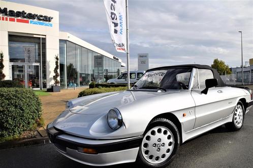 Alfa Romeo Spider Quadrifoglio Verde, Autos, Oldtimers & Ancêtres, Entreprise, Achat, Vitres électriques, Intérieur cuir, Jantes en alliage léger