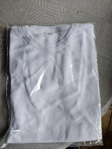 ABL #2 – ONDERLIJFJE KORTE MOUW # 1  - MAAT 3 beschikbaar voor biedingen