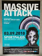 Poster Massive Attack in Sportpaleis Antwerpen 2010 blauw, Comme neuf, Enlèvement ou Envoi