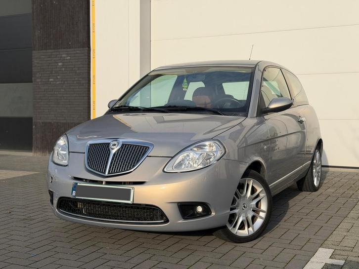 Lancia Ypsilon -benzine -65.000km -gekeurd, Autos, Lancia, Entreprise, Ypsilon, Essence, Euro 4, Boîte manuelle, Alcantara, Enlèvement
