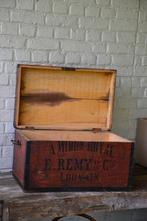 antieke houten koffer, Antiek en Kunst, Ophalen of Verzenden