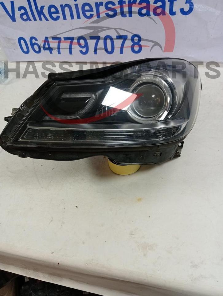 mercedes C-klasse w204 koplamp A2048207939, Auto-onderdelen, Verlichting, Mercedes-Benz, Gebruikt, Ophalen of Verzenden