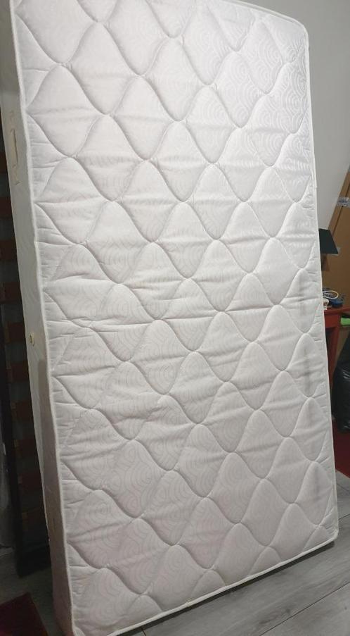 matras 110 x 200 x 20, Huis en Inrichting, Slaapkamer | Matrassen en Bedbodems, Nieuw, Matras, Overige maten, 200 cm, Twijfelaar