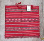 Handwerk Romania jaar 1976 - Kussensloop en decoratie doek, Hobby en Vrije tijd, Overige materialen, Ophalen of Verzenden, Zo goed als nieuw