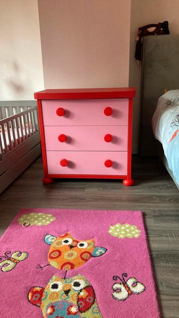 Ikea commode rood/roze beschikbaar voor biedingen