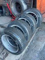 Pneus d’hiver neuf 245/45 R17, Neuf, Pneus et Jantes, Pneus hiver, Véhicule utilitaire