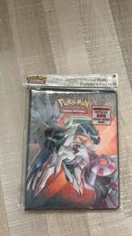 Ongeopend Pokémon binder 9 pocket plaats voor  252 kaarten, Hobby & Loisirs créatifs, Jeux de cartes à collectionner | Yu-gi-Oh!