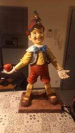 Verzameling pinokkios en poppen, Verzamelen, Ophalen