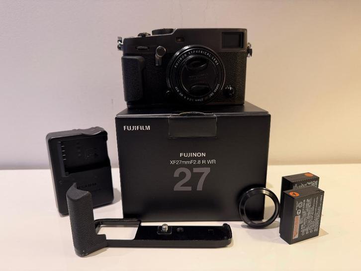 Fujifilm X-Pro3 Dura Black + XF 27mm f/2.8 WR, Verzamelen, Foto-apparatuur en Filmapparatuur, Filmcamera, 1980 tot heden, Ophalen of Verzenden