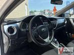 Toyota Auris Touring Sports 1.8 Hybrid Executive | Pano | Cl, Auto's, Automaat, Zwart, Wit, Lederen bekleding