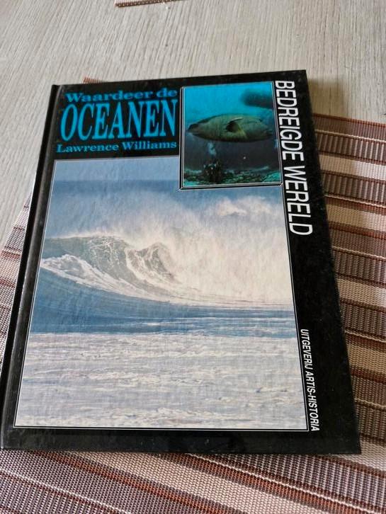 Artis ,Onze wereld vandaag/ Bedreigde wereld 6 stuks voor 3, Boeken, Natuur, Zo goed als nieuw, Vogels, Ophalen of Verzenden