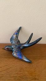 Ancienne petite hirondelle porte bonheur excellent état