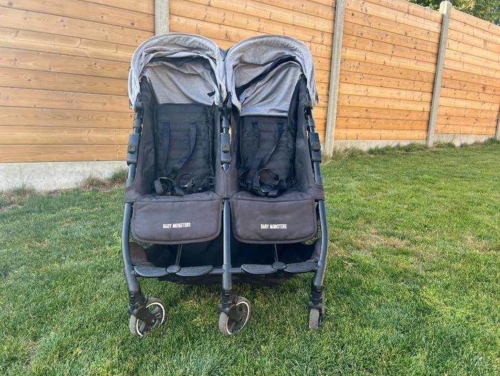 Duobuggy Baby Monsters Kuki Twin, Kinderen en Baby's, Buggy's, Gebruikt, Overige merken, Duomodel, Regenhoes, Verstelbare rugleuning