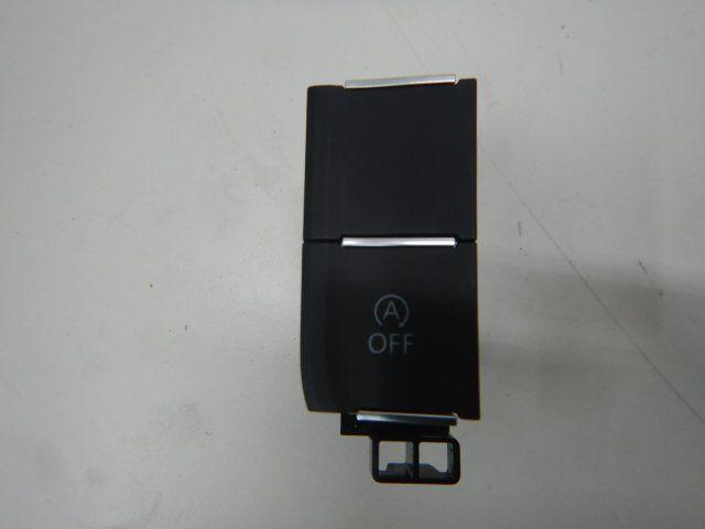 VW Golf Sportsvan Schakelaar Middenconsole Start stop knop 5, Auto-onderdelen, Dashboard en Schakelaars, Volkswagen, Gebruikt