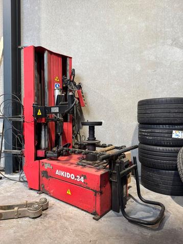 Bandenmachine Butler Aikido 34 beschikbaar voor biedingen
