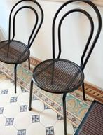 Set van 2 stevige versterkte stoelen 5€/2 = 2,50€/stuk, Huis en Inrichting, Stoelen, Ophalen, Gebruikt, Twee, Zwart
